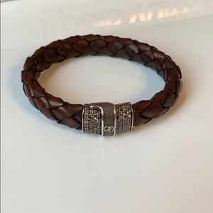 Pavé Cognac diamond and leather bracelet